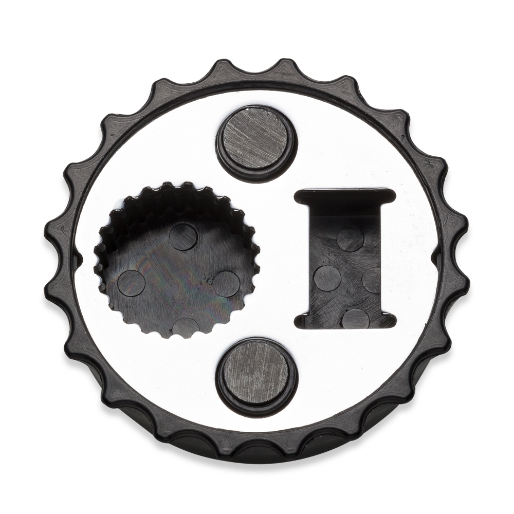 ABRIDOR DE GARRAFA FORMATO TAMPA DE METAL C/ IMÃ DE GELADEIRA